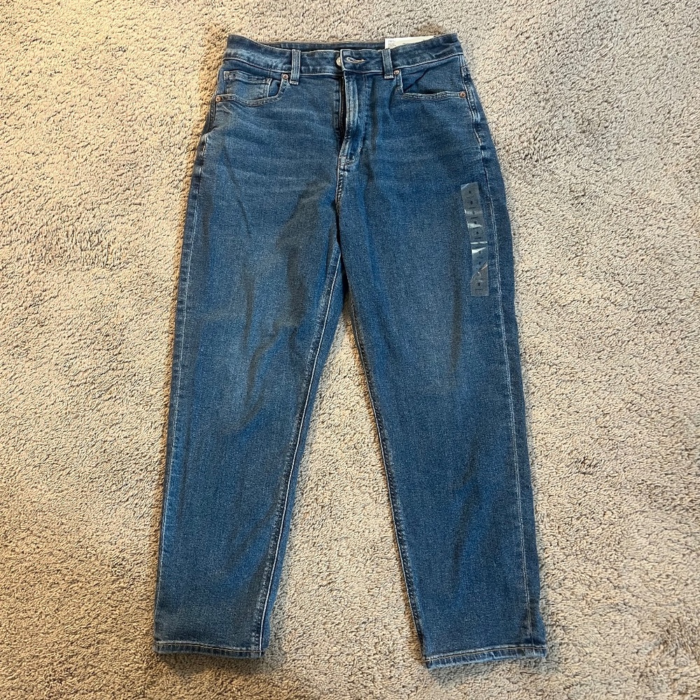 American Eagle mom jean